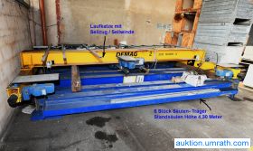 Hallenkran Brückenkran Laufkatzenkran DEMAG 2.000 kg Tragfähigkeit Funkfernsteuerung mit Säulen und Kranbahn
